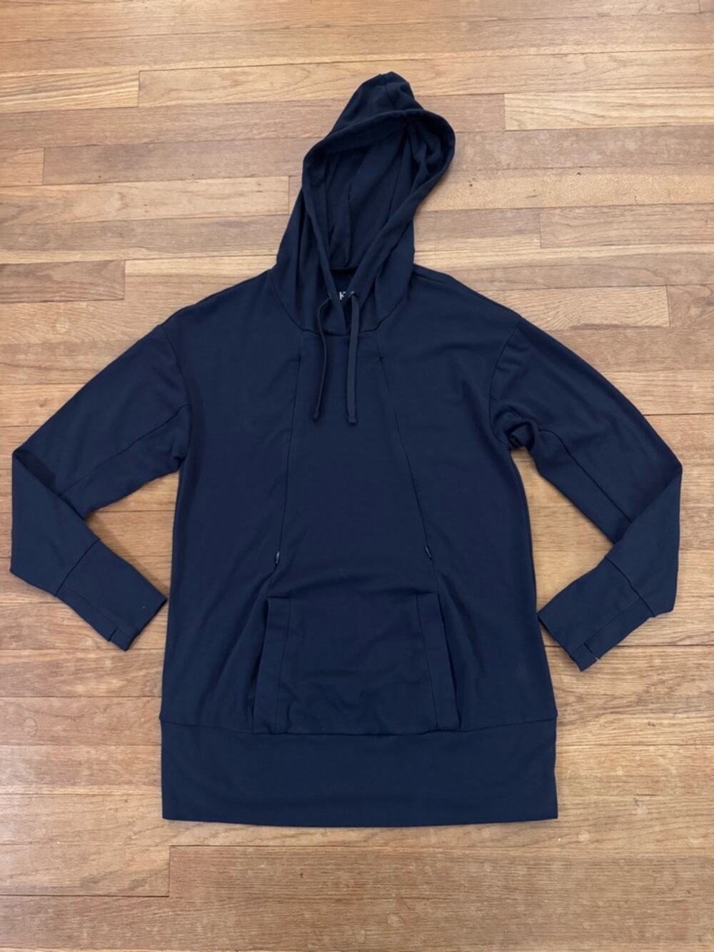 Kindred Bravely Women's Navy Blue Nursing Hoodie - Size Small/Petite
b36